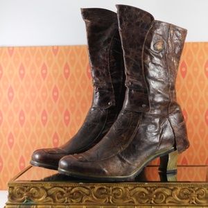 Eject Brown Leather Boots Like New